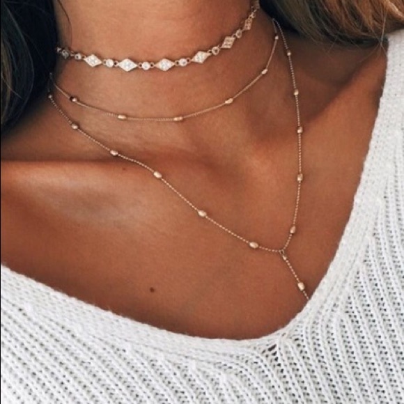 🌟Silver Chrystal Choker Necklace🌟 - Picture 4 of 5